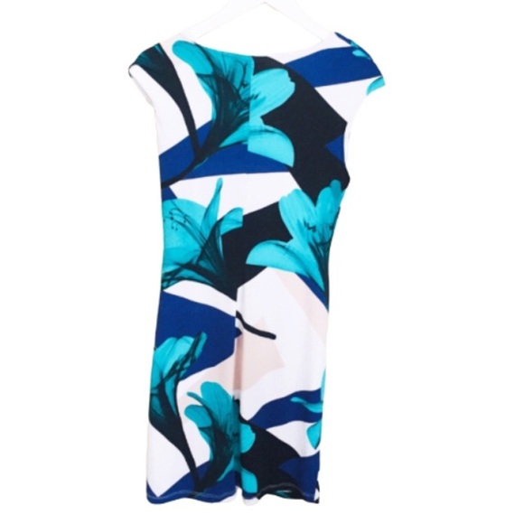 CLEO PETITES Floral Flutter Trim Dress With V Cut & Cap Sleeves Teal/Blue Small - Picture 4 of 9